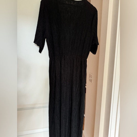 All in favor midi dress in black size XL NWT - Picture 3 of 3